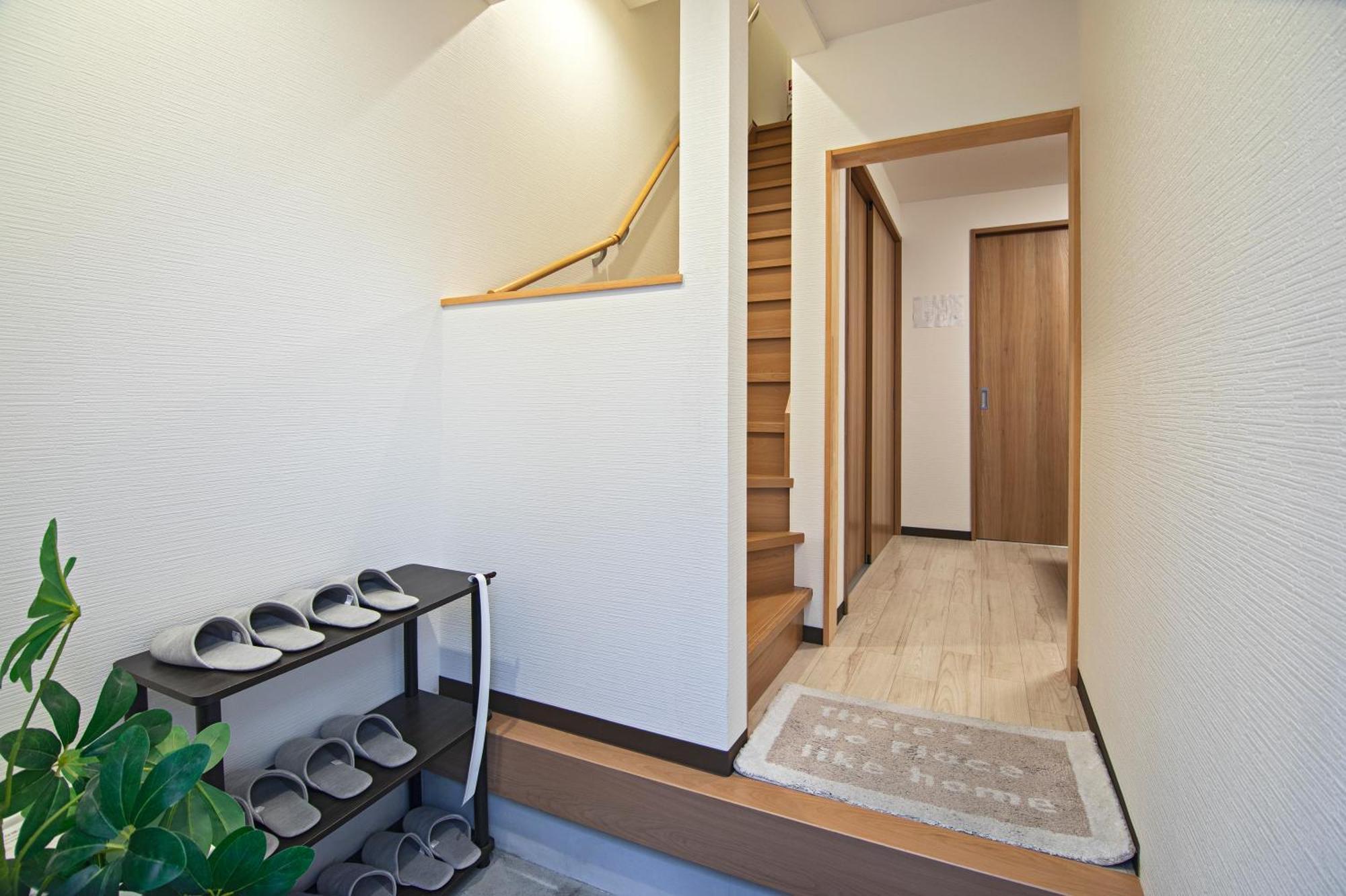 山house中津 最大10人 中津駅まで徒歩6分 梅田まで電車4分行ける！　 Apartment Osaka Bagian luar foto